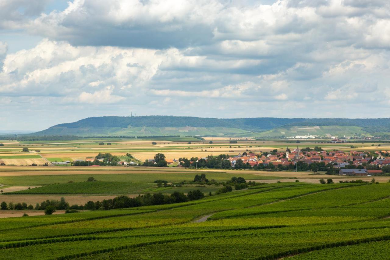 Landgasthof May Willanzheim Eksteriør bilde